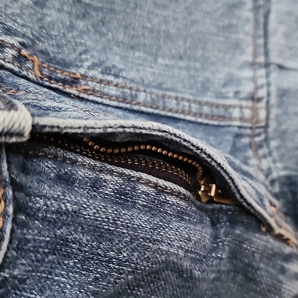 💙 ABERCROMBIE Ruffle Denim Mini Skirt 💙 - Picture 6 of 11